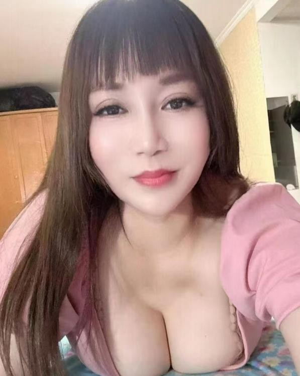 三十六路巨尻人妻