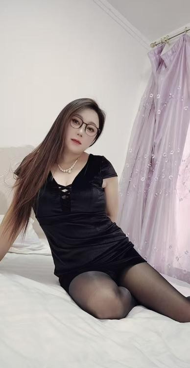 角色扮演型少妇