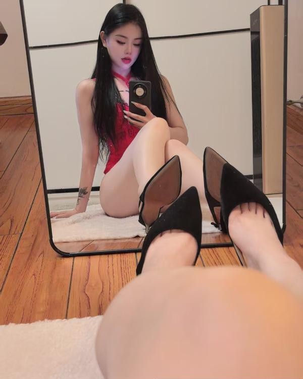 N刷上城巨臀小辣椒