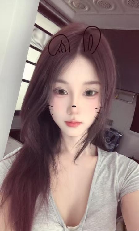 西湖区身材哇塞嫩妹