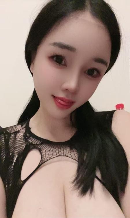 徐汇重庆大奶美女