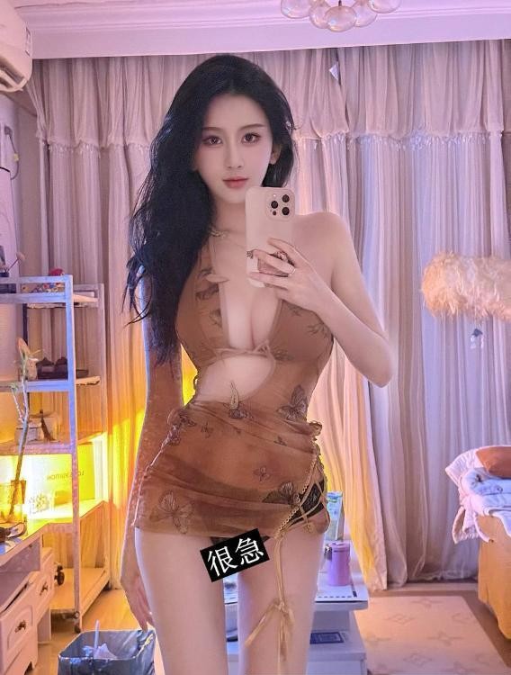 颜值瑜伽老师cc