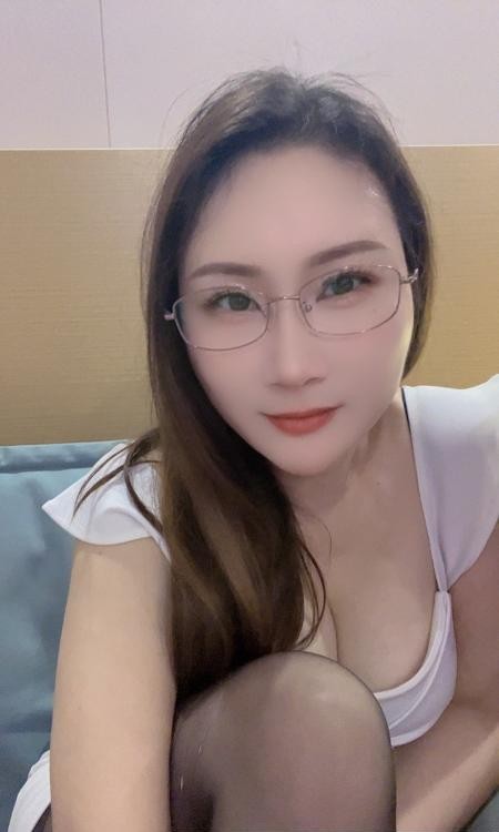 性感大波霸少妇