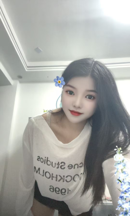 浦东张江小龙女