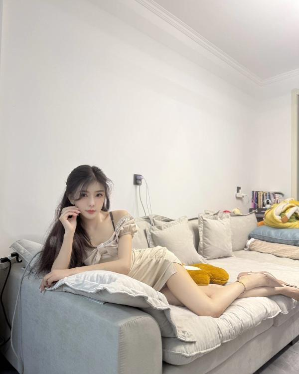 金水大长腿青青