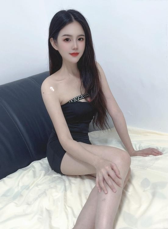 性价比美腿可乐姐姐