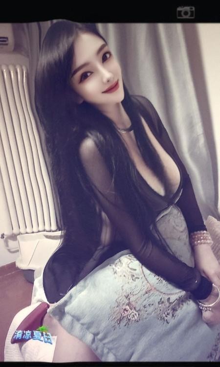 北京潘家园大奶小姨子