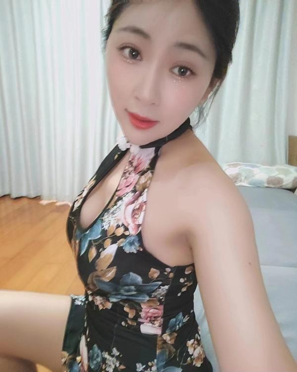 姑苏气质美少妇