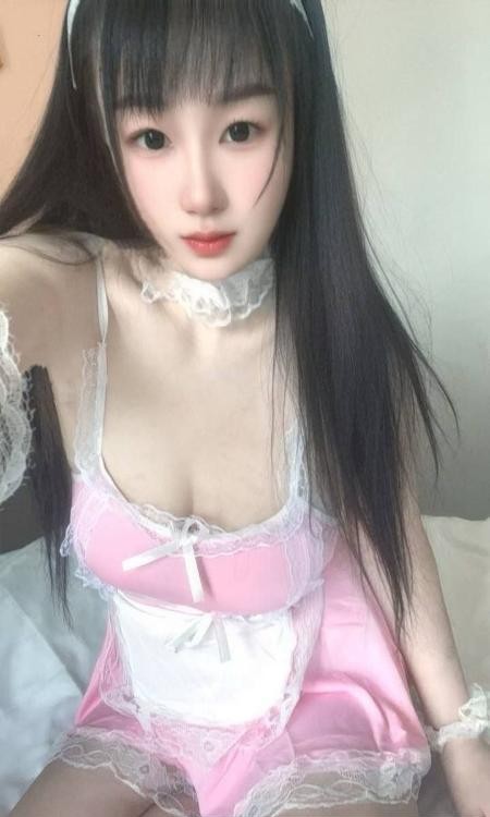 二刷白嫩骚小姐姐