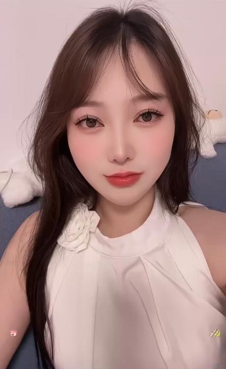 虹口性感大胸奶糖妹妹