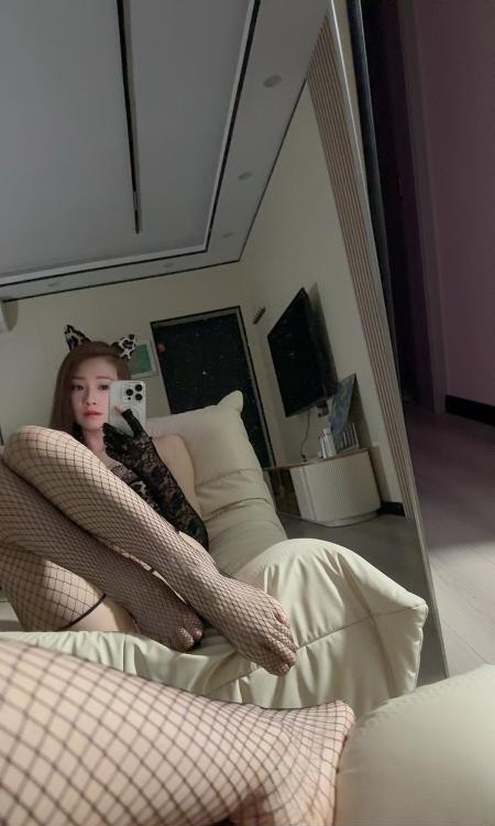 杨浦长腿模特御姐