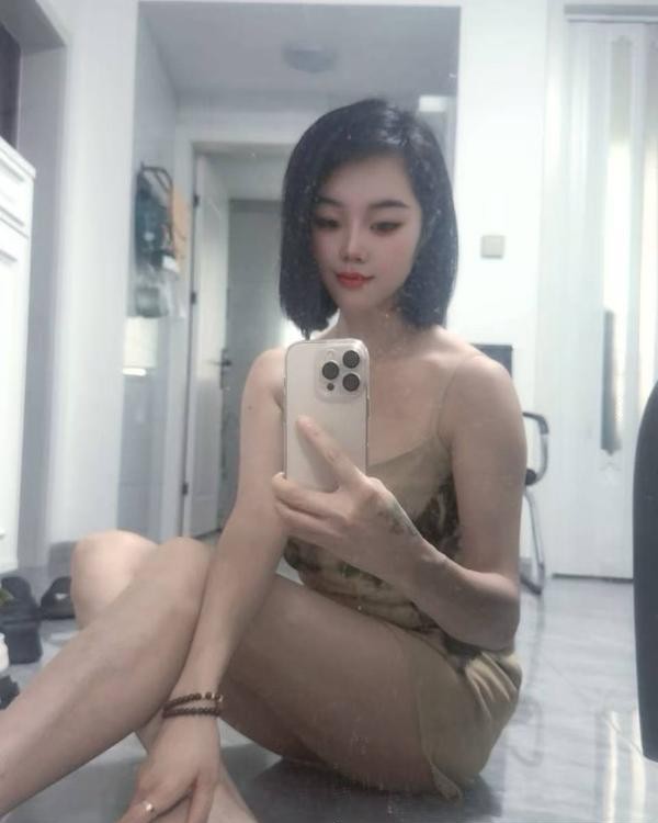 江阴短发颜值小姐姐