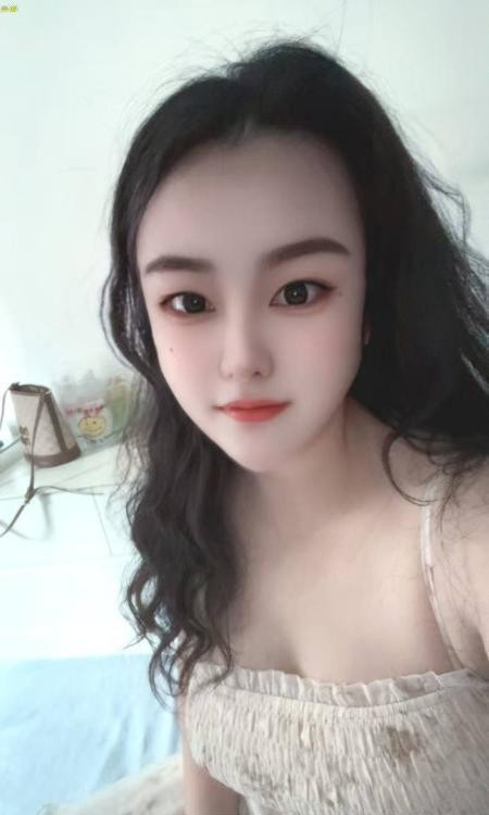 河东巨乳骚妇菲菲