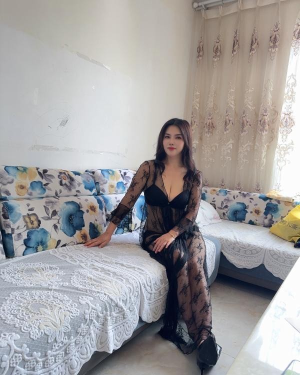 五华丰韵长腿御姐