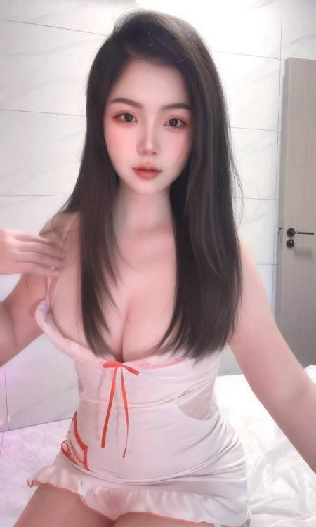 惠城泄火妩媚芙蓉姐