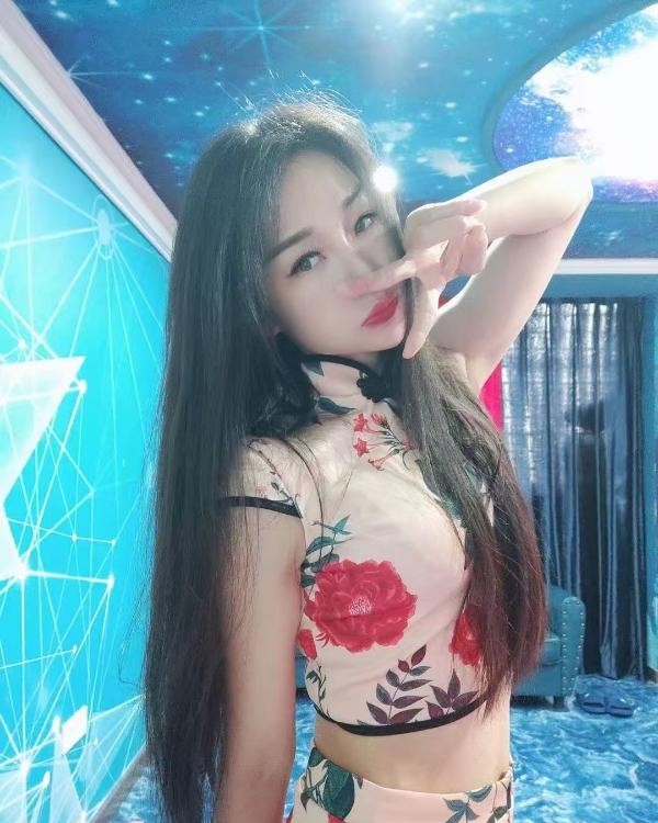 蜀山中项个人语霏