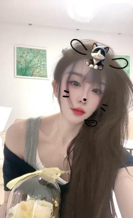 吴中性感小白虎