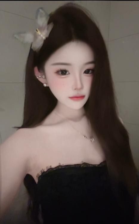 清纯甜美小布丁