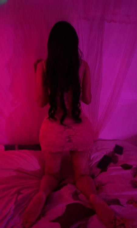 天河黑丝美女腿精