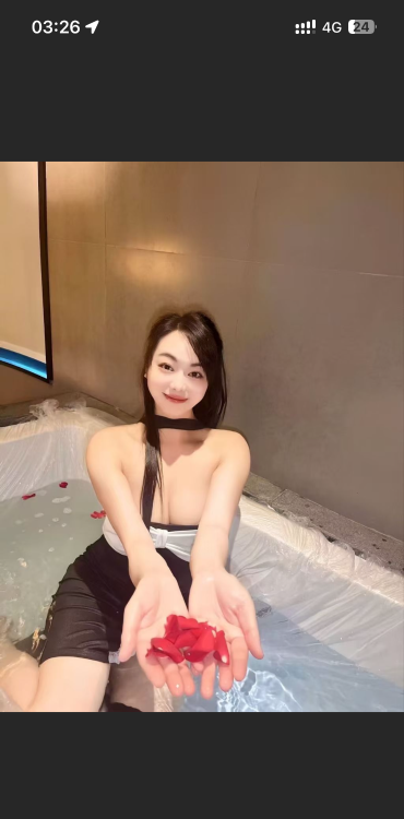 身材超好小姐姐