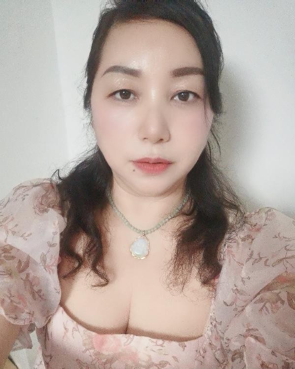 特大波泻火淑女