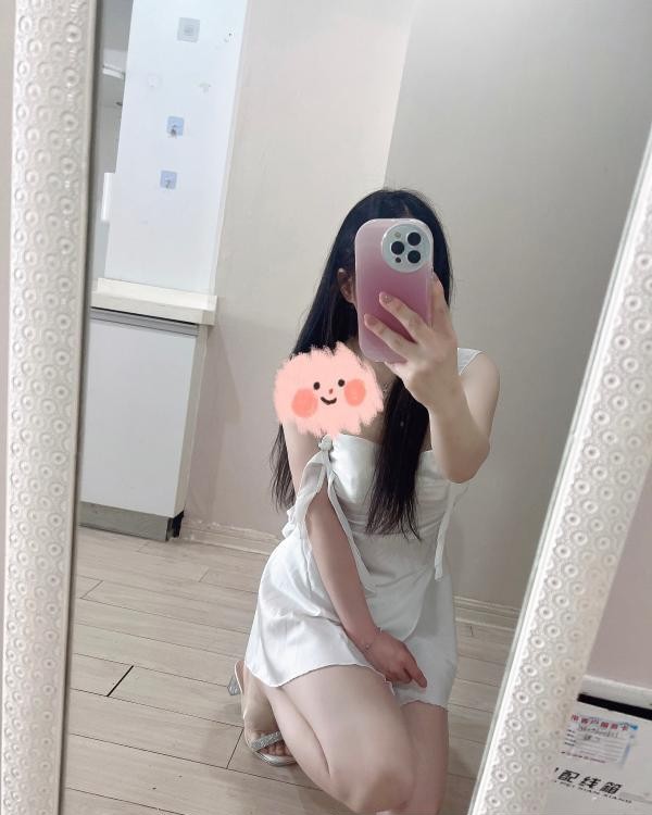 包河气质美女初夏