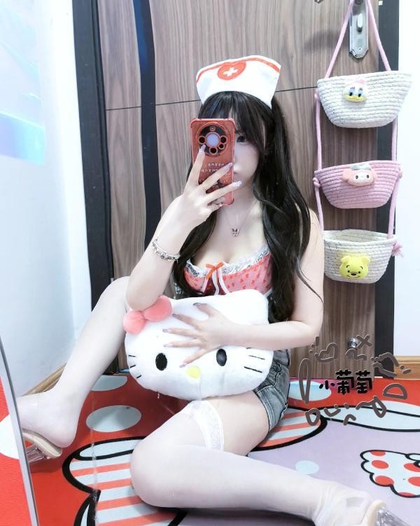 高颜萝莉小葡萄