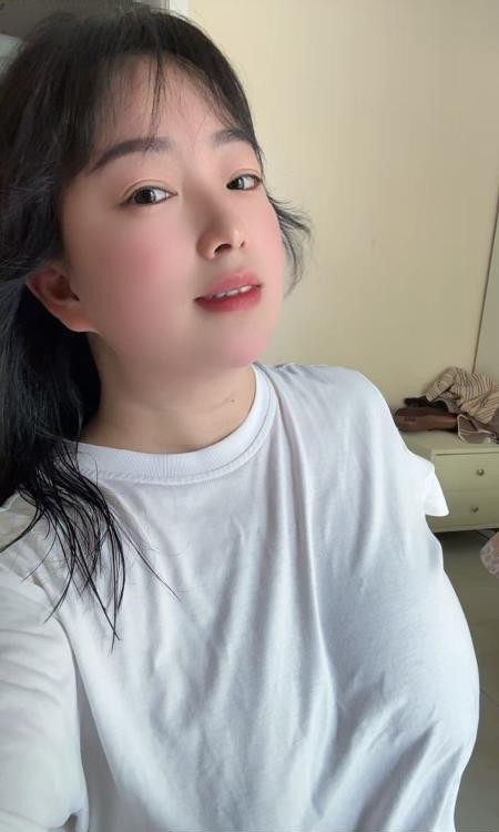 瑶海豪乳少妇颜欢