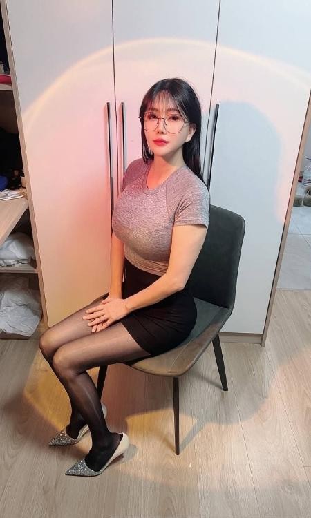 上城丰满巨乳秋秋