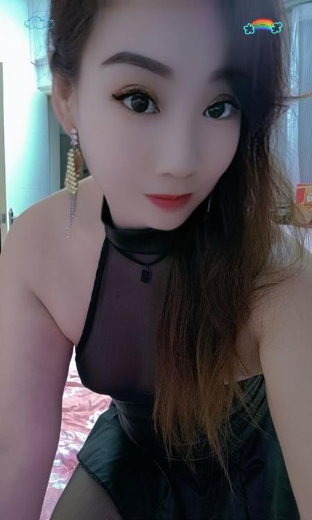 越秀轻熟黑丝少妇