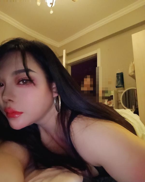 上城风骚少妇橙子