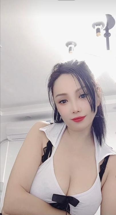 大胸服务控骚货