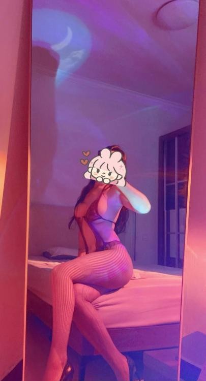 丰满翘臀梓琪超有料