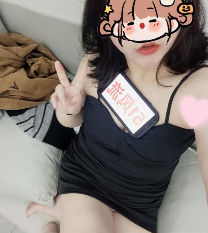 丰满型微坦少妇