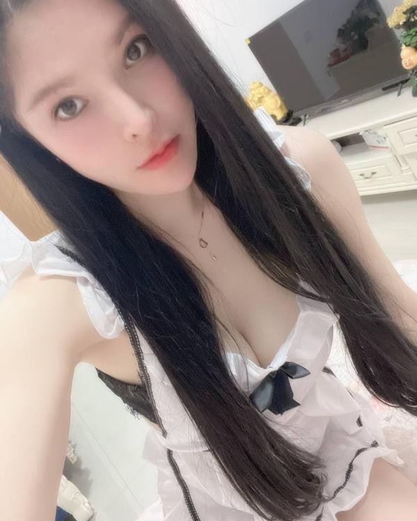 佛山凹凸大胸小艳子