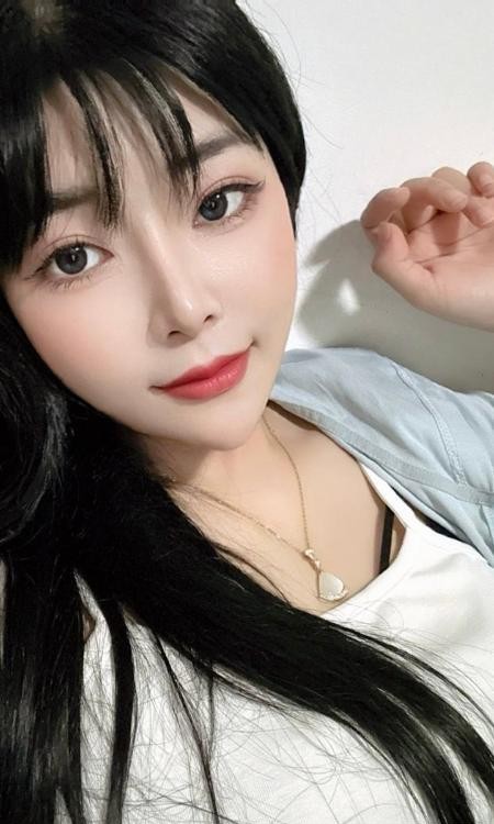 南山大奶小奶茶老师