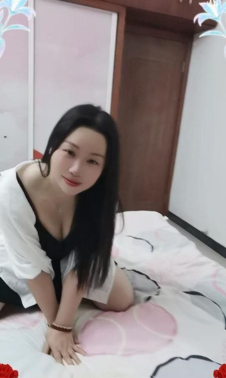 新建丰满大胸少妇