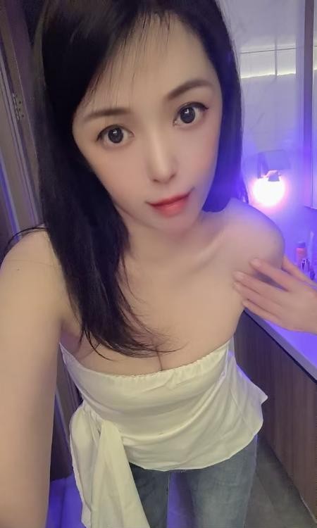 武侯区姐妹花依灵儿