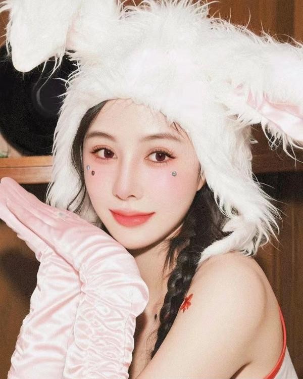 头次见到这么大的奶妹