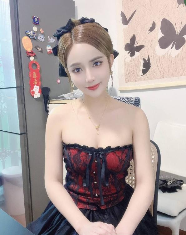 闵行前凸后翘婉婉