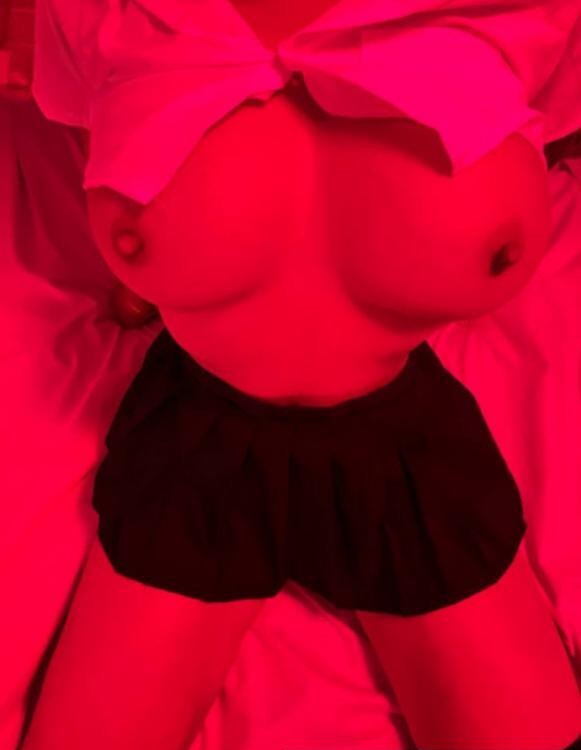 西乡巨乳肥臀大屁股