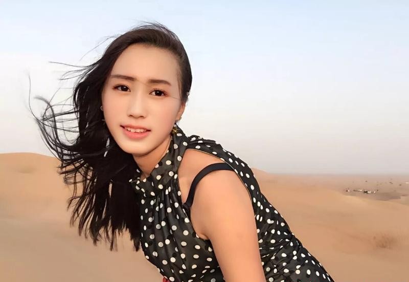 光谷世界城十月