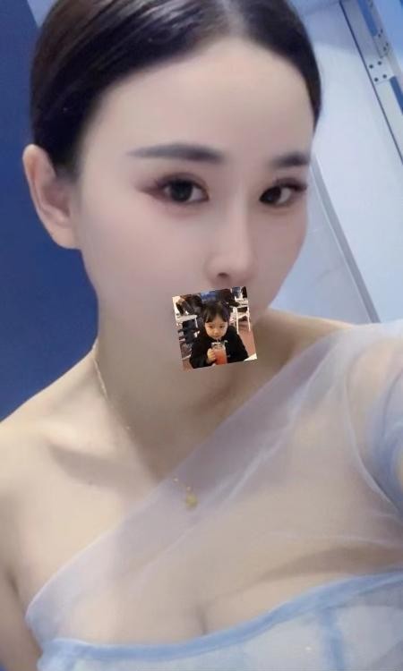 临平会喷水的老师