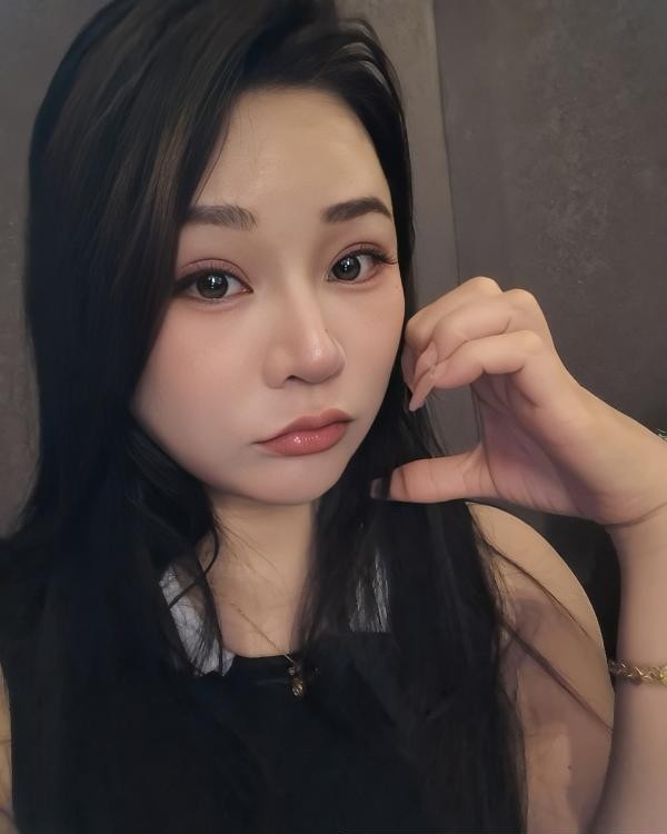 制服包臀兼职小太阳