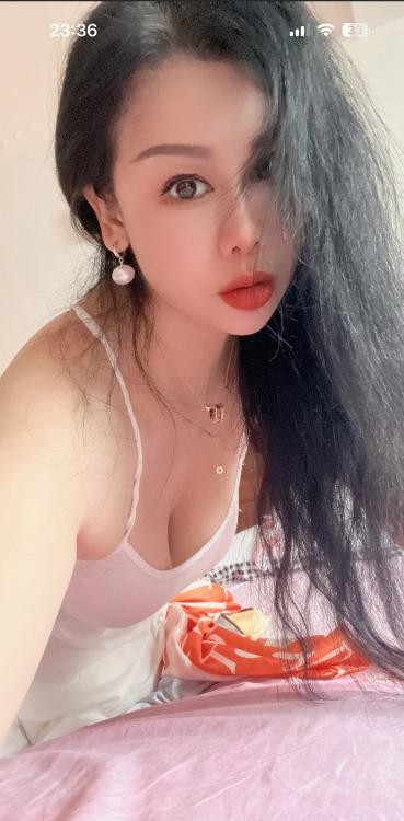 闵行巨乳熟女西西