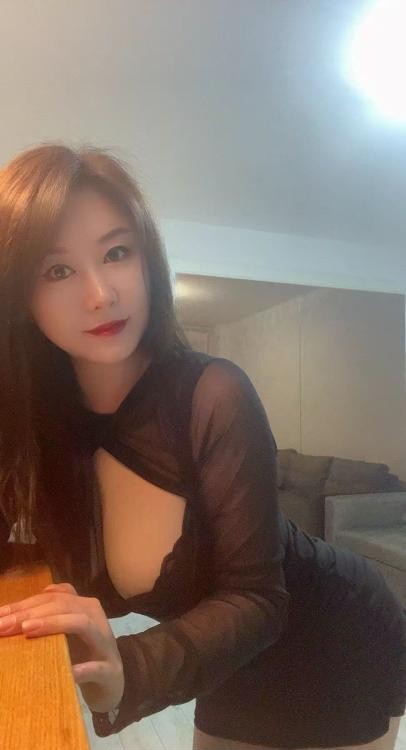 闵行区宜山路大熊姐姐