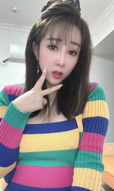 越秀大波轻熟邻家姐