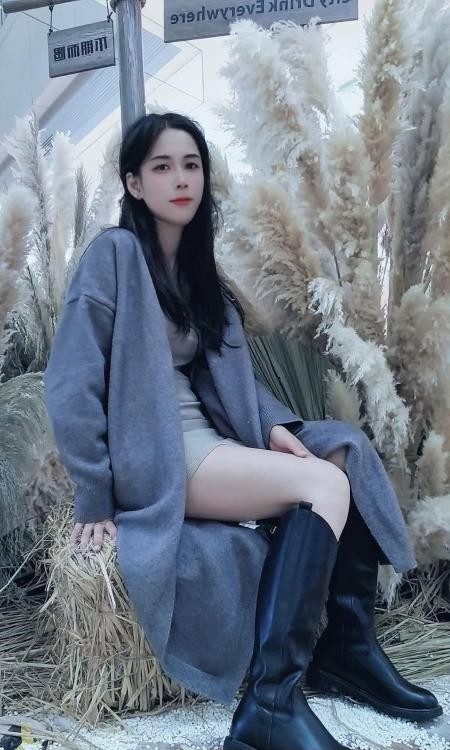 中山古镇 小桃子