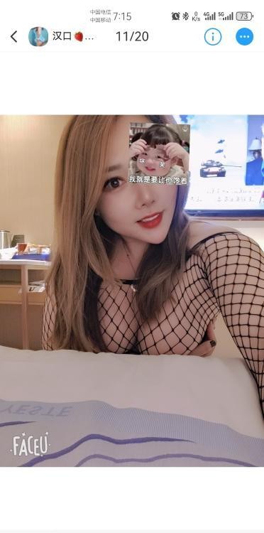 健身巨乳肥臀妞妞