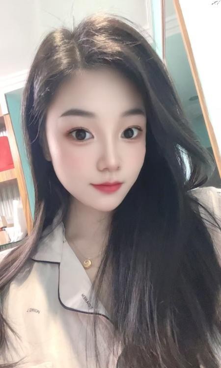 性感腿模小辣椒